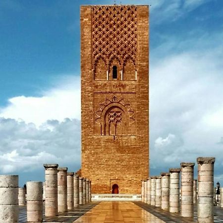 Luxueux Appartement Downtown Rabat Esterno foto