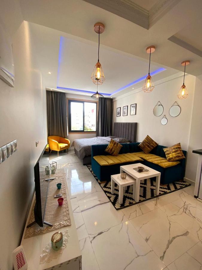 Luxueux Appartement Downtown Rabat Esterno foto